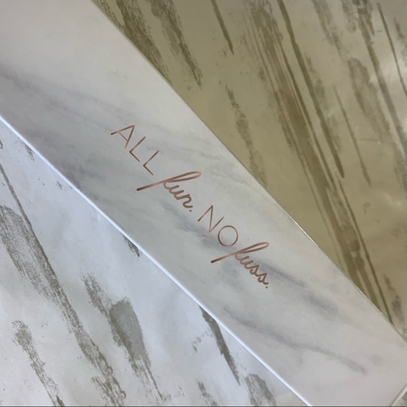 Chic & Tonic Silicone Baking Set Mat & 2 Size Spatulas Blues - Picture 9 of 9